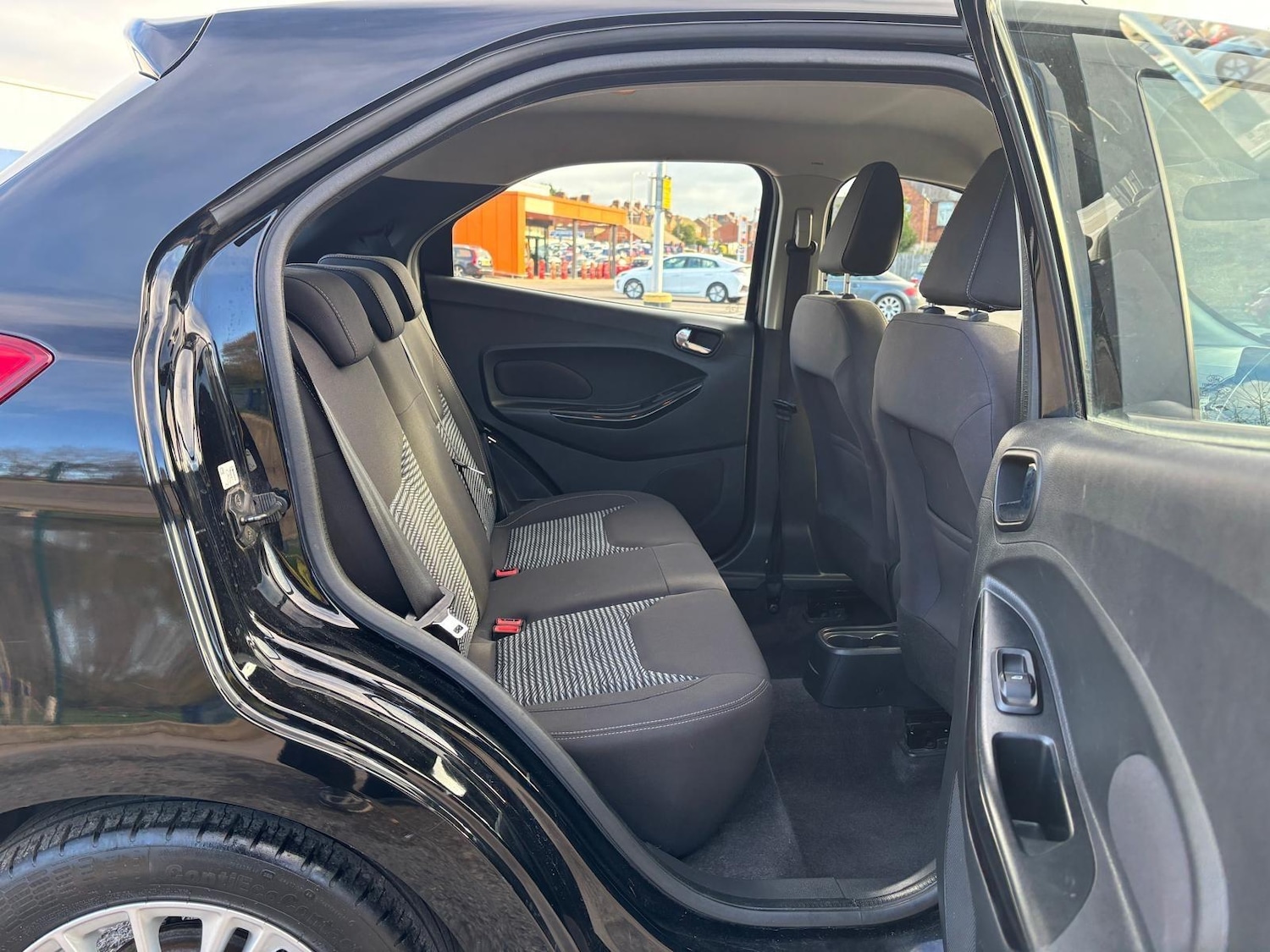 Used Ford Ka+ 2018 for sale - 76659418: Photo 27