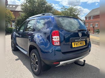 Used Dacia Duster 2017 for sale - 79388290: Photo