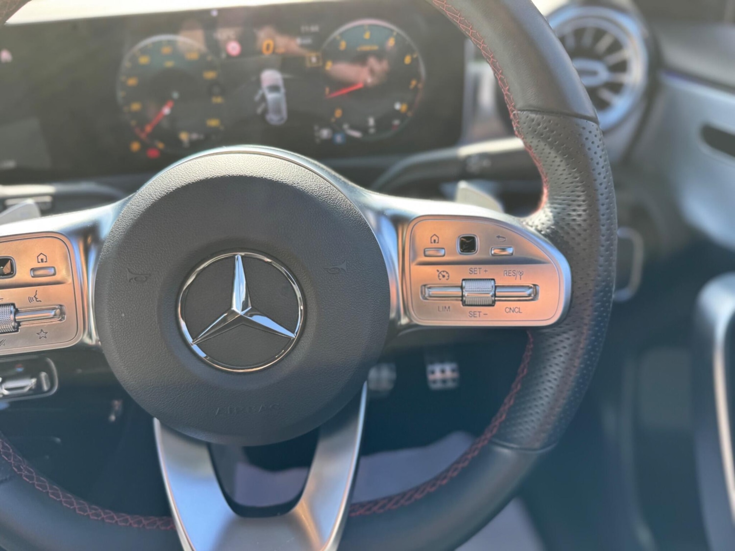 Used Mercedes-Benz A-Class 2019 for sale - 77994366: Photo 37