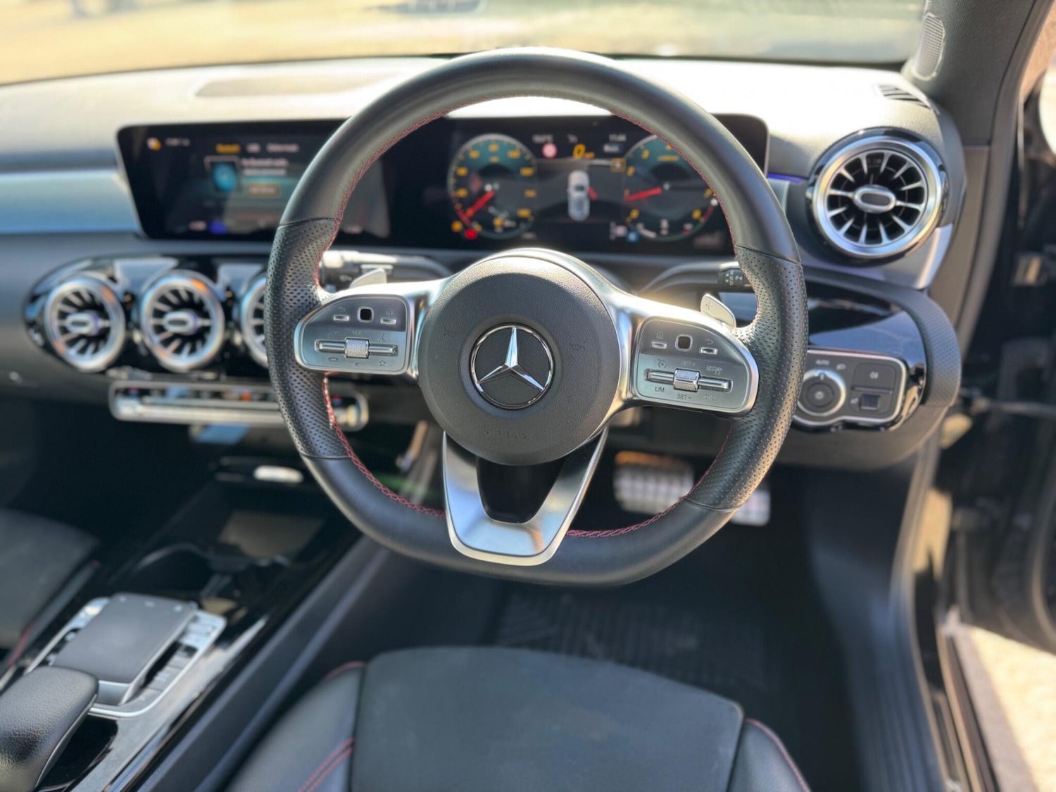 Used Mercedes-Benz A-Class 2019 for sale - 77994366: Photo 38