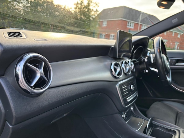 Used Mercedes-Benz GLA 2017 for sale - 76270703: Photo 14