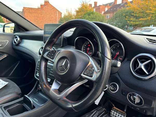 Used Mercedes-Benz GLA 2017 for sale - 76270703: Photo 18
