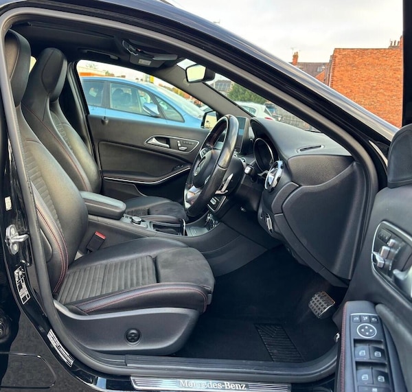 Used Mercedes-Benz GLA 2017 for sale - 76270703: Photo 33