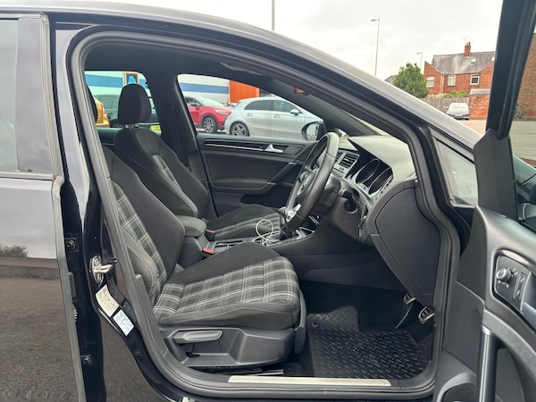 Used Volkswagen Golf for sale - 76307719: Photo 10