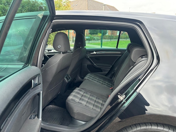Used Volkswagen Golf for sale - 76307719: Photo 32
