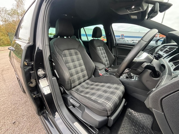 Used Volkswagen Golf for sale - 76307719: Photo 33
