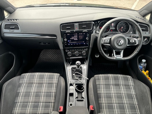 Used Volkswagen Golf for sale - 76307719: Photo 4
