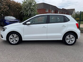 Used Volkswagen Polo 2014 for sale - 78481447: Photo
