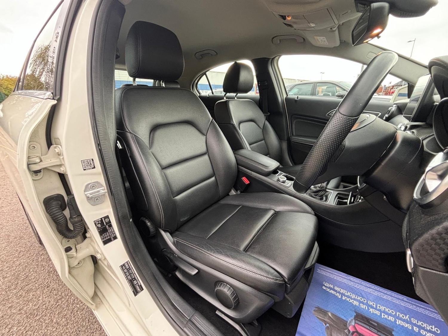 Used Mercedes-Benz A-Class 2015 for sale - 76122546: Photo 5