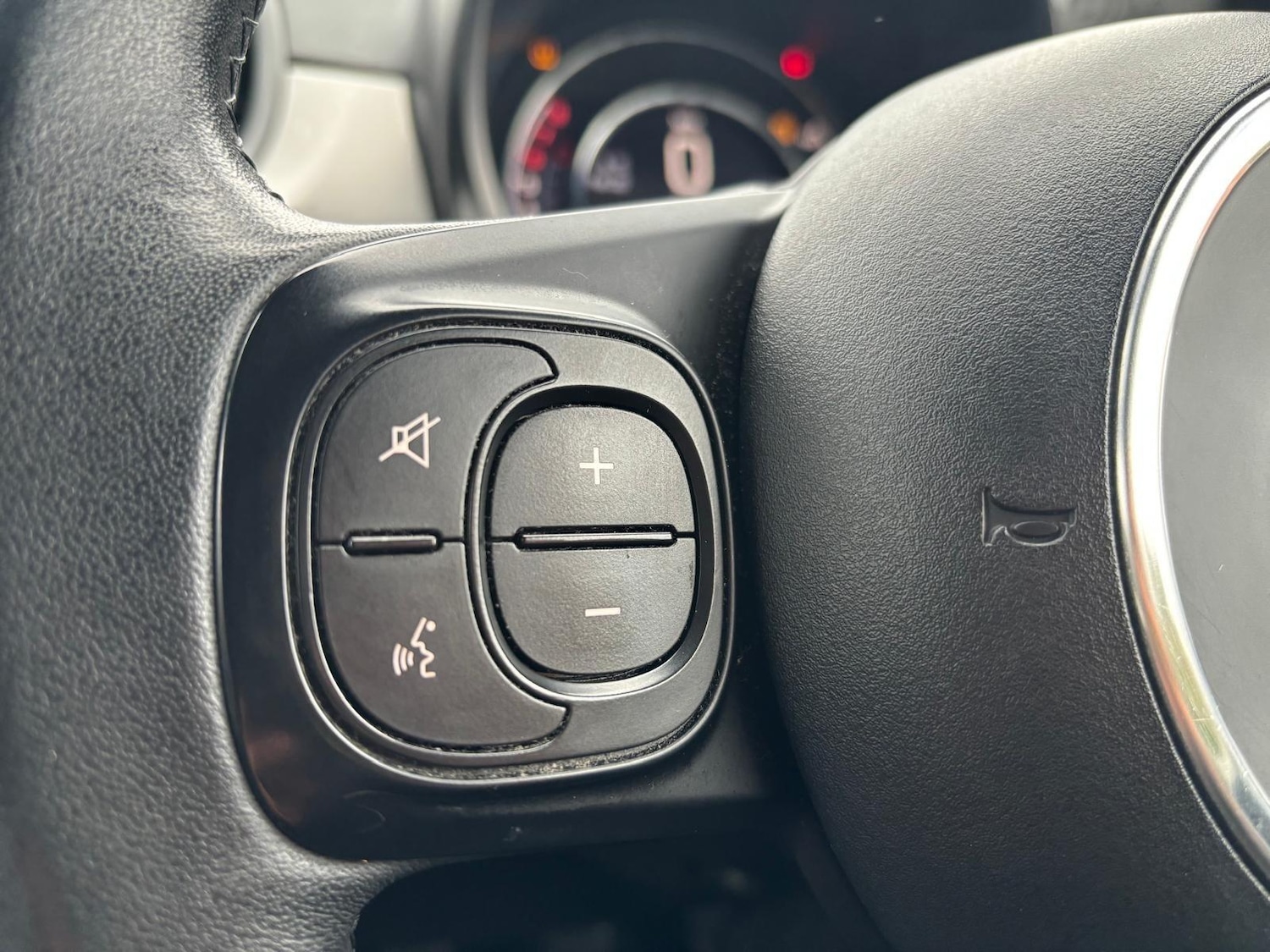 Used Fiat 500 2016 for sale - 77723836: Photo 10