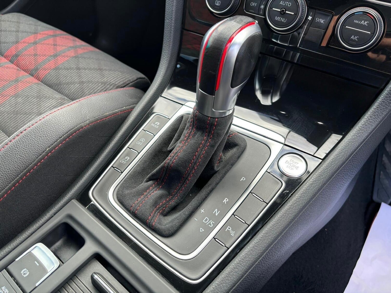 Used Volkswagen Golf for sale - 77883396: Photo 17