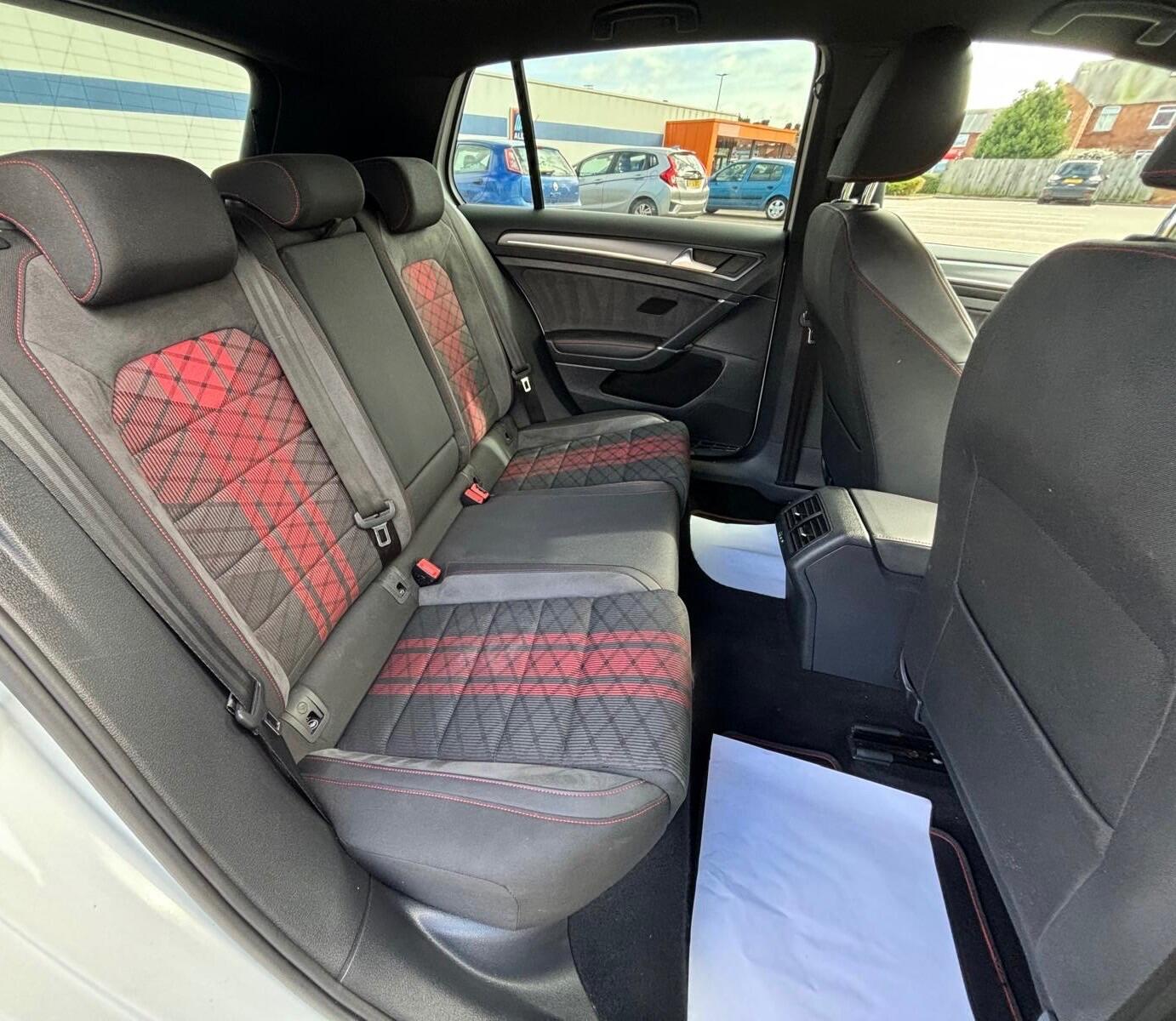 Used Volkswagen Golf for sale - 77883396: Photo 24