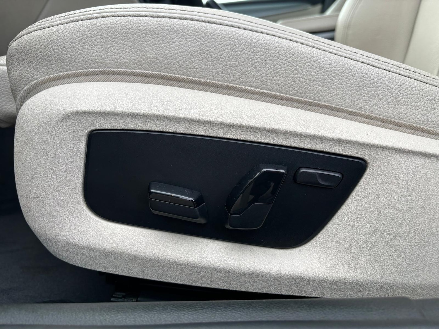 Used BMW 5 Series 2017 for sale - 77411178: Photo 24