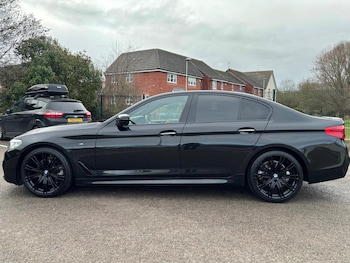 Used BMW 5 Series 2017 for sale - 77411178: Photo