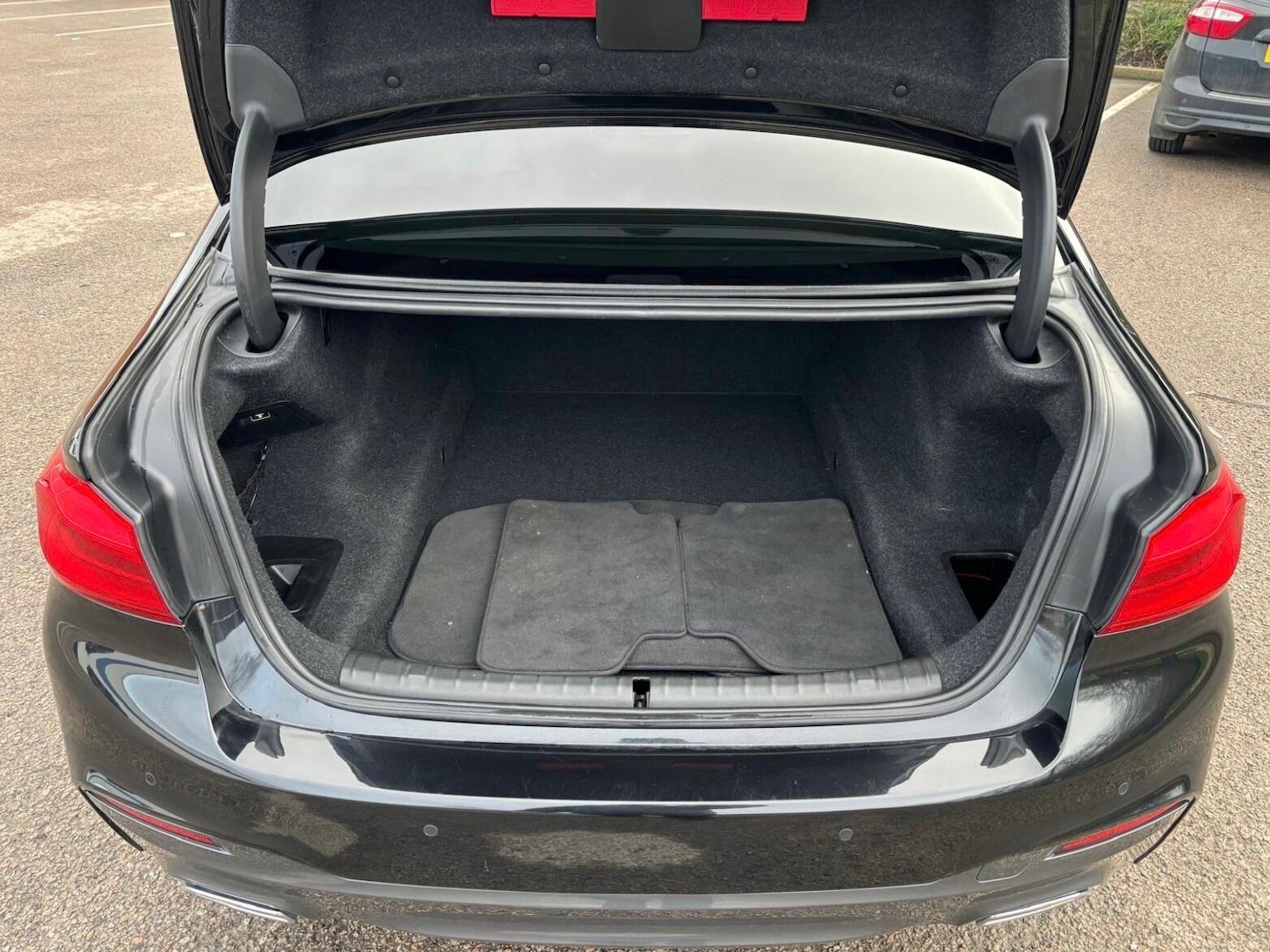 Used BMW 5 Series 2017 for sale - 77411178: Photo 31