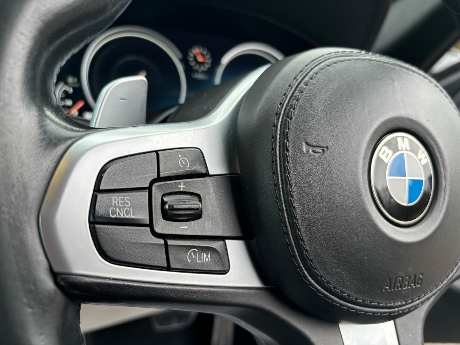 Used BMW 5 Series 2017 for sale - 77411178: Photo 8