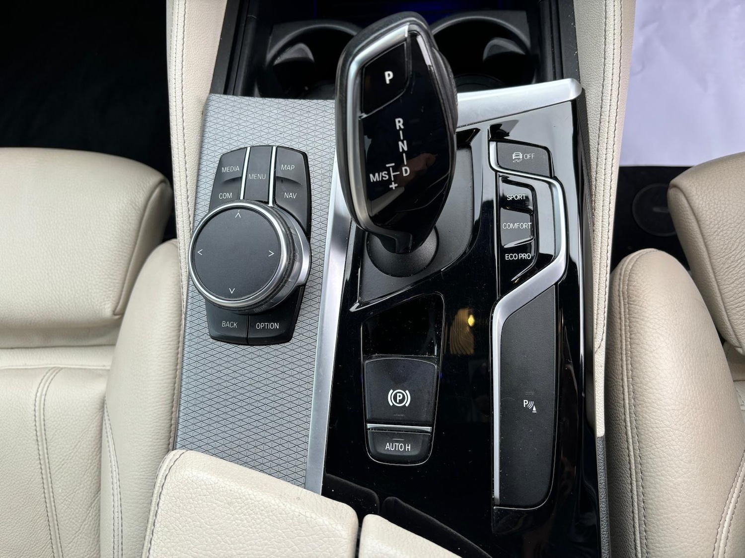 Used BMW 5 Series 2017 for sale - 77411178: Photo 9