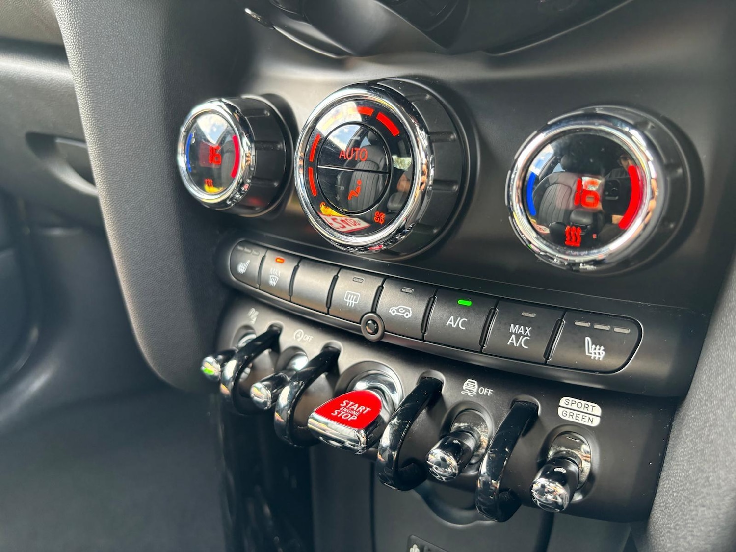 Used MINI Hatch 2018 for sale - 76989076: Photo 21