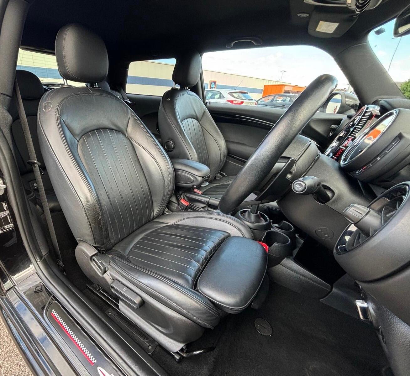 Used MINI Hatch 2018 for sale - 76989076: Photo 27