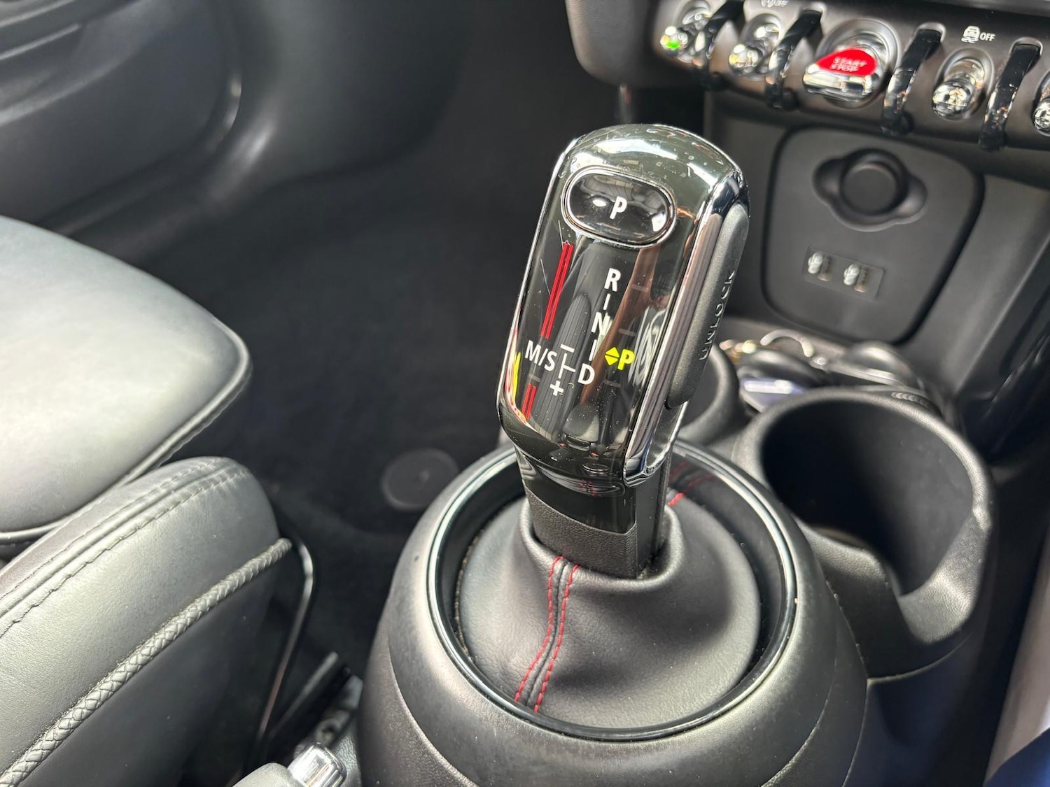 Used MINI Hatch 2018 for sale - 76989076: Photo 6