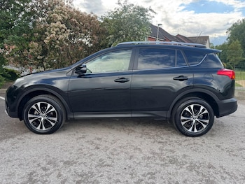 Used Toyota RAV4 2015 for sale - 78586059: Photo