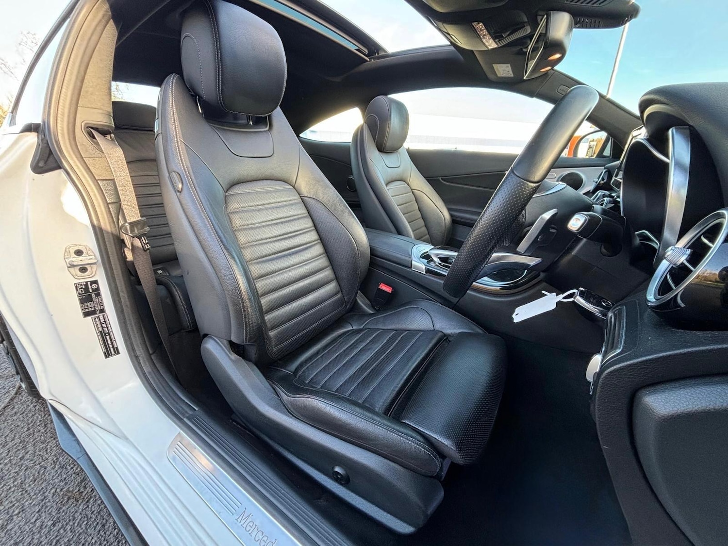 Used Mercedes-Benz C Class 2017 for sale - 76753317: Photo 8