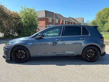 Used Volkswagen Golf 2017 for sale - 78527893: Photo
