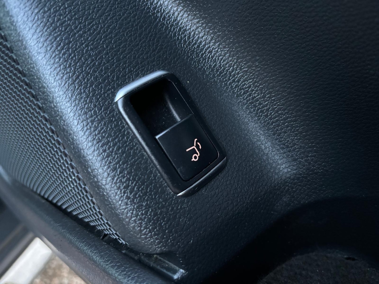 Used Mercedes-Benz GLA 2019 for sale - 76753194: Photo 21