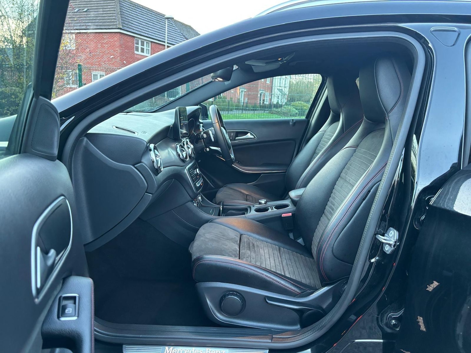 Used Mercedes-Benz GLA 2019 for sale - 76753194: Photo 34