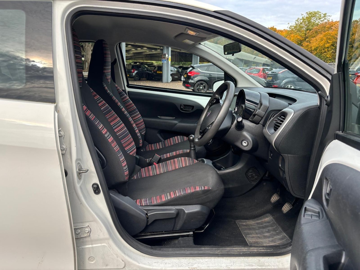 Used Citroen C1 2015 for sale - 76200959: Photo 5