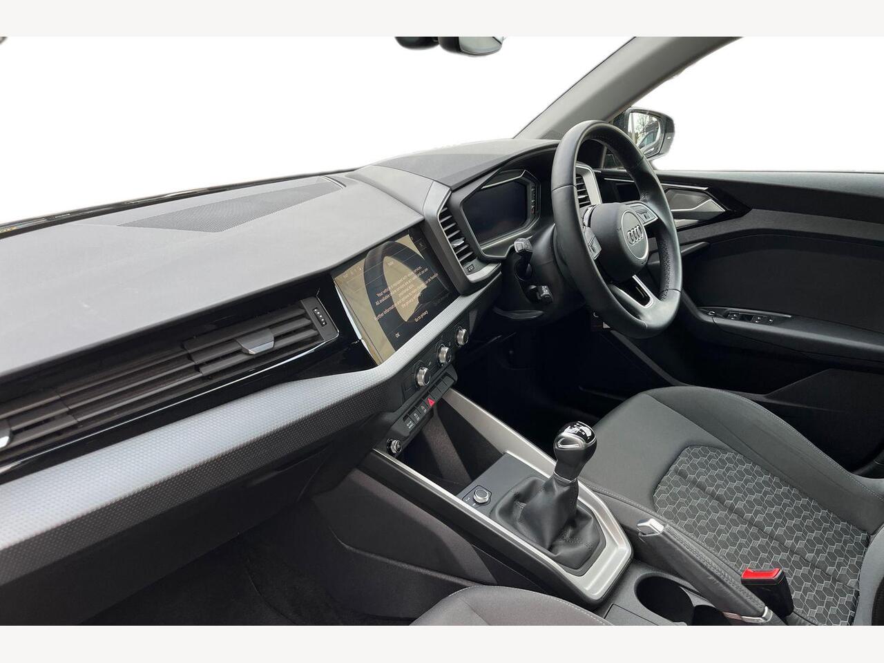 Used Audi A1 2022 for sale - 76586575: Photo 2