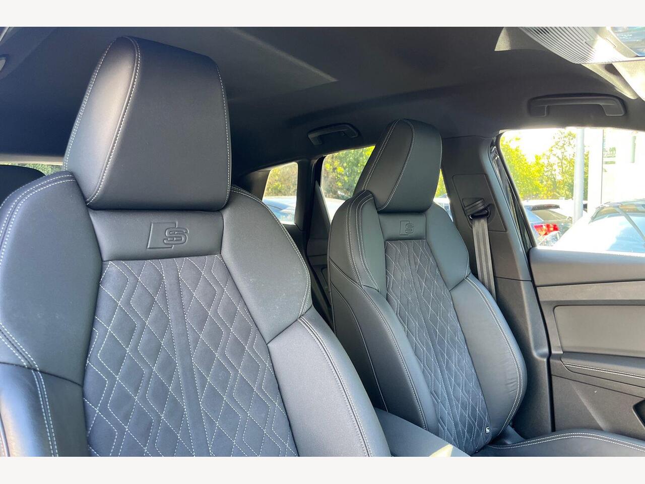 Used Audi Q4 e-tron 2023 for sale - 76676260: Photo 24