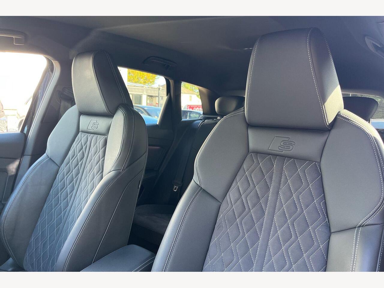 Used Audi Q4 e-tron 2023 for sale - 76676260: Photo 25