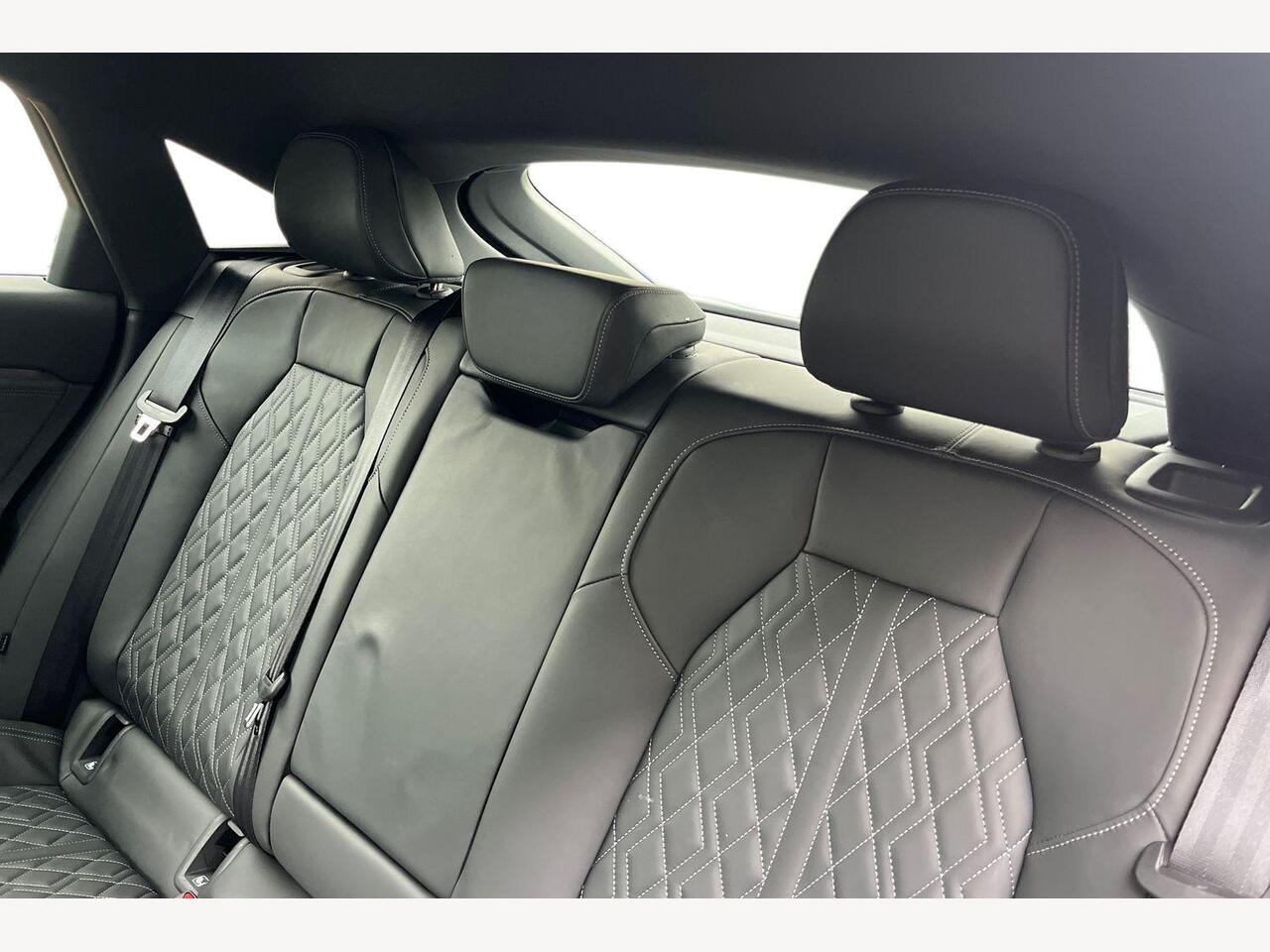 Used Audi Q6 e-tron 2025 for sale - 76679140: Photo 8