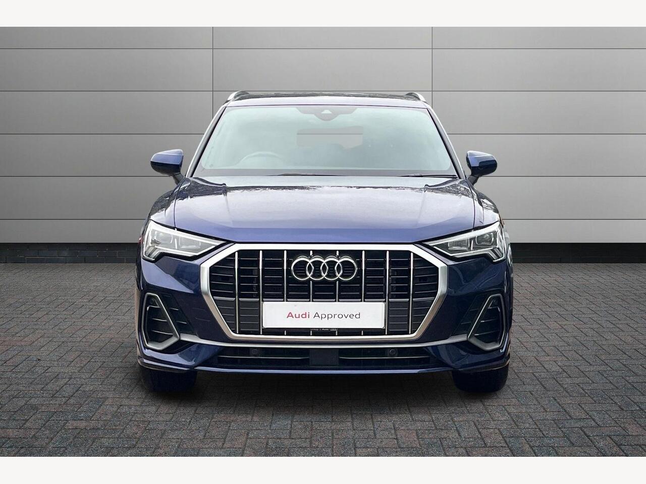 Used Audi Q3 2023 for sale - 76675939: Photo 10