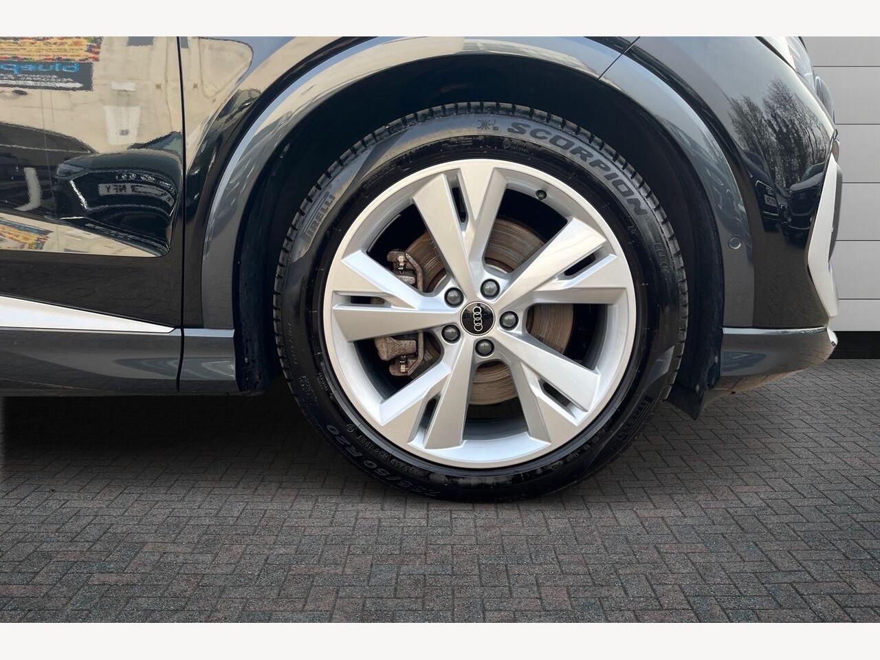 Used Audi Q4 e-tron 2022 for sale - 78005306: Photo 5