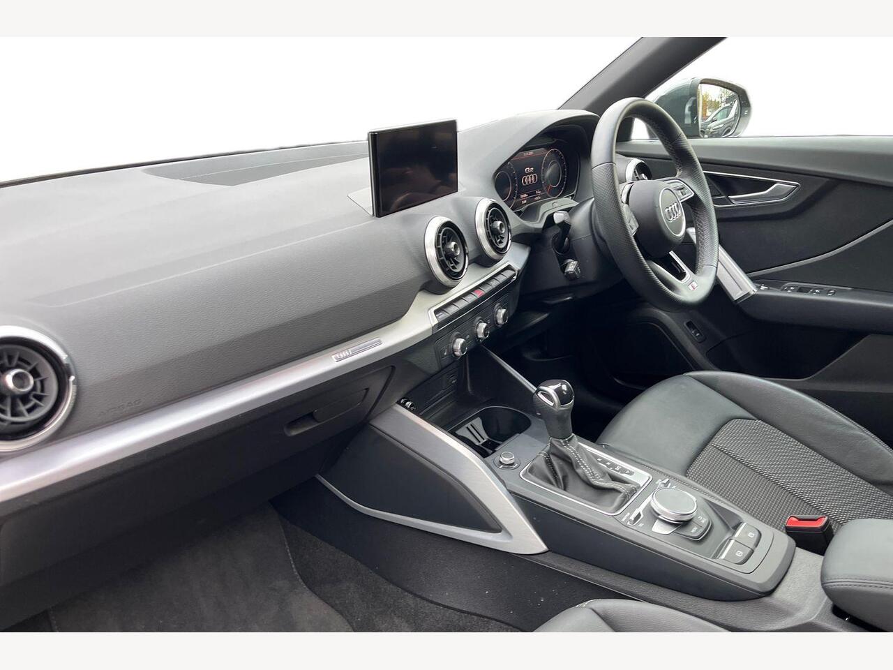 Used Audi Q2 2023 for sale - 76676744: Photo 2