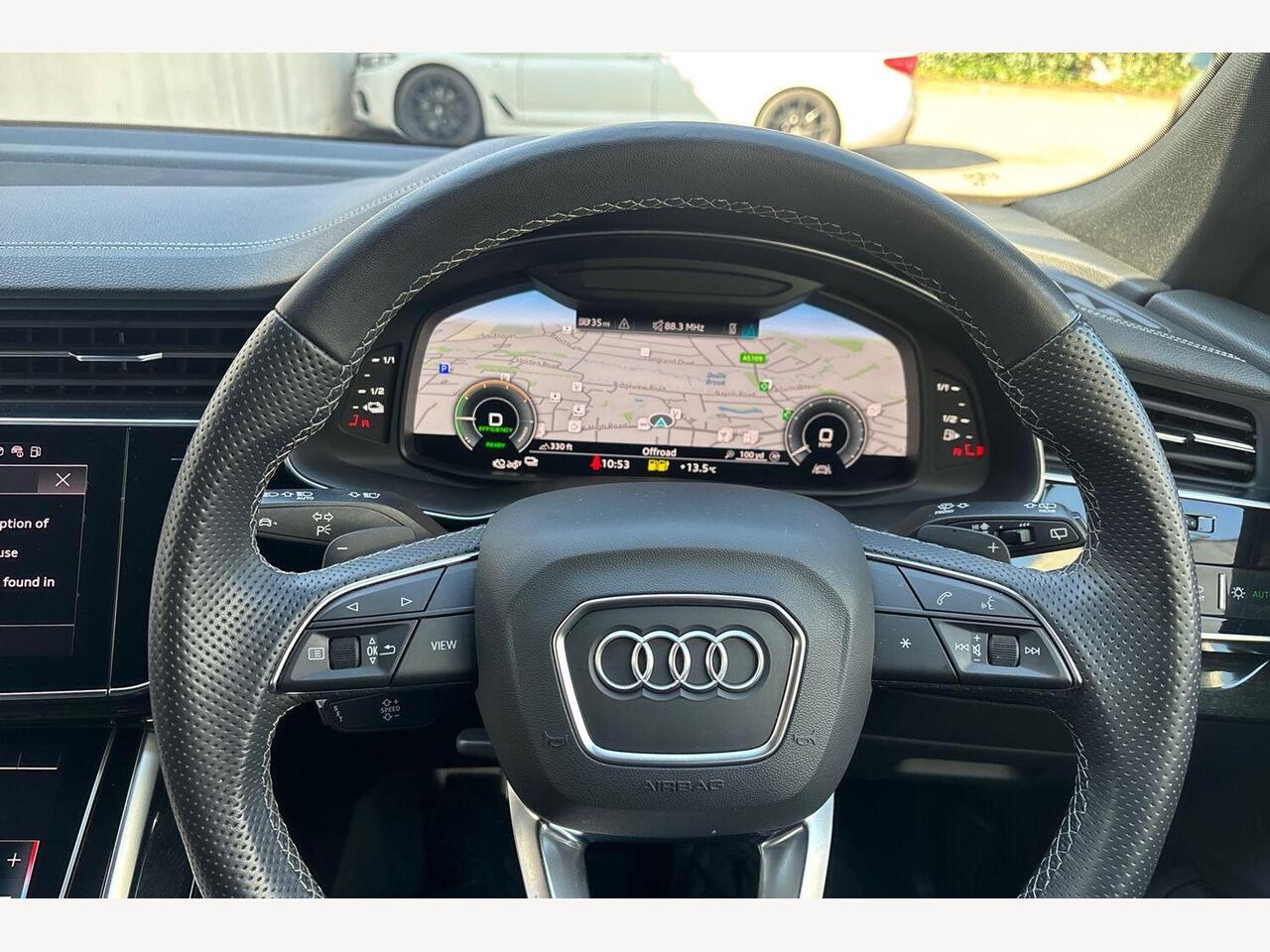 Used Audi Q8 2023 for sale - 77972309: Photo 13