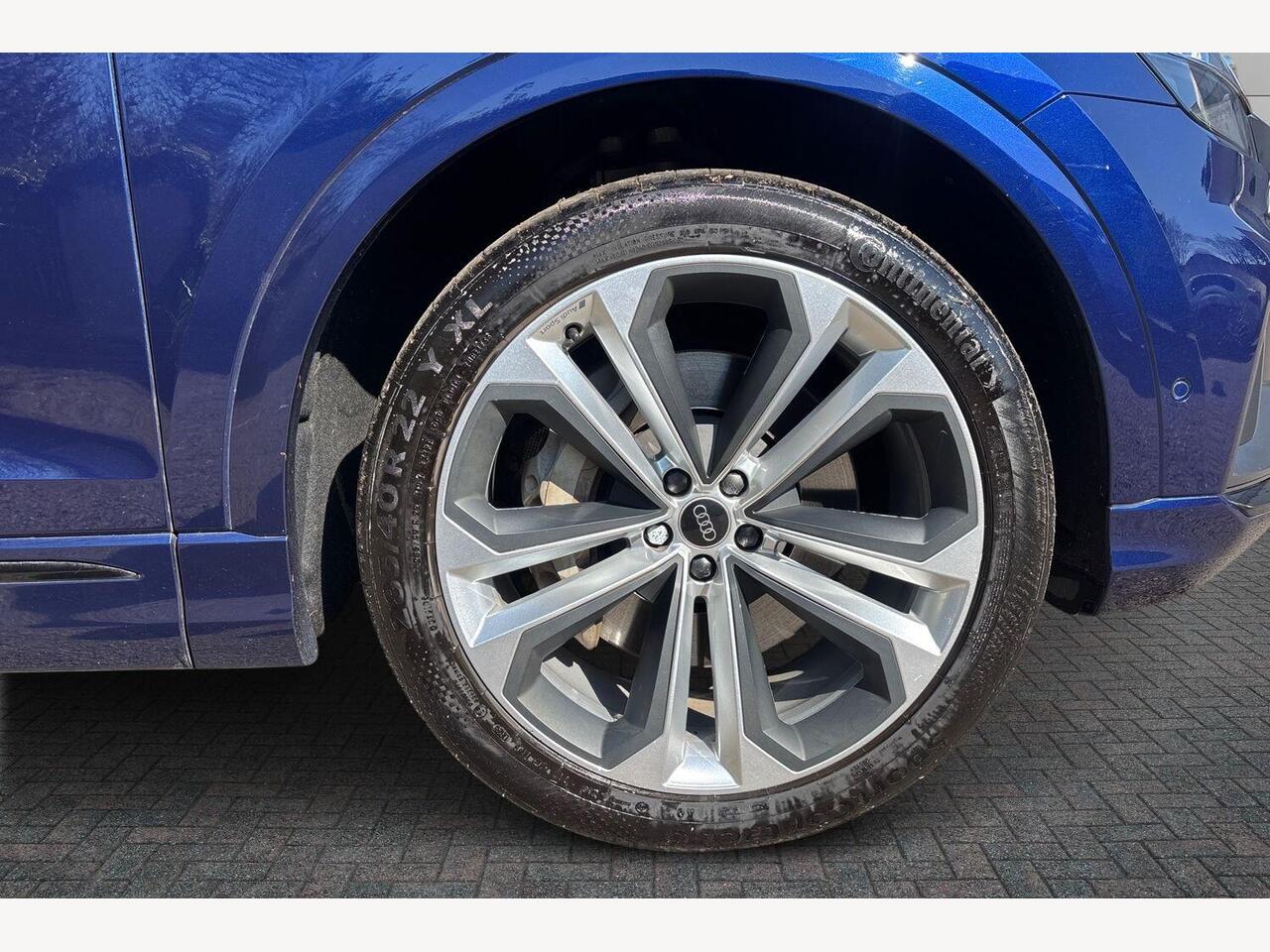 Used Audi Q8 2023 for sale - 77972309: Photo 5