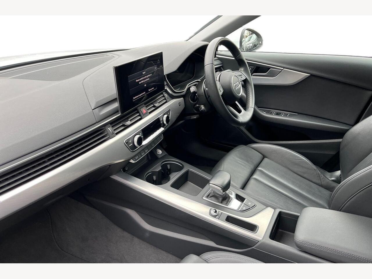 Used Audi A4 2023 for sale - 78112567: Photo 2