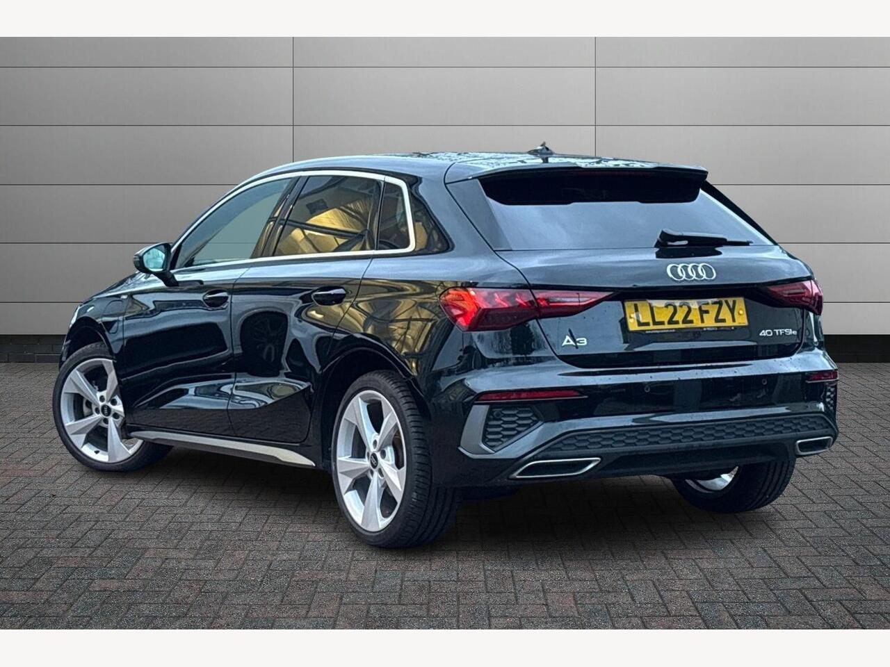 Used Audi A3 2022 for sale - 77401332: Photo 3