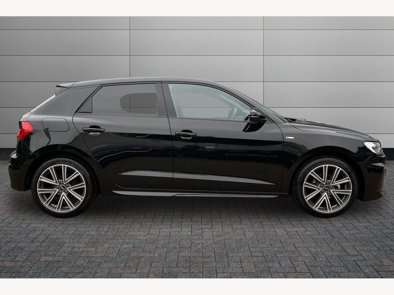 Used Audi A1 2025 for sale - 76754480: Photo 4