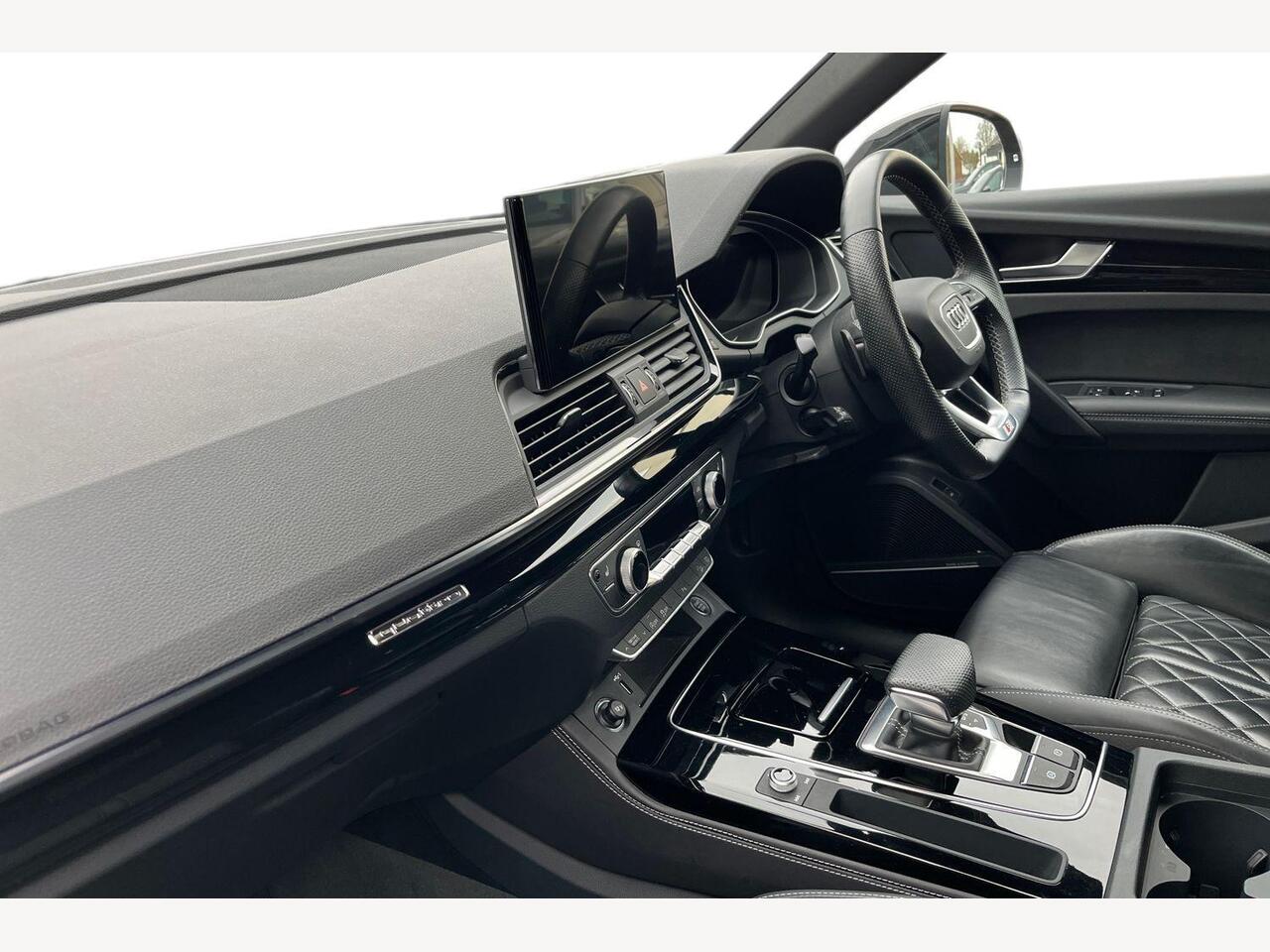 Used Audi Q5 2022 for sale - 76675353: Photo 2