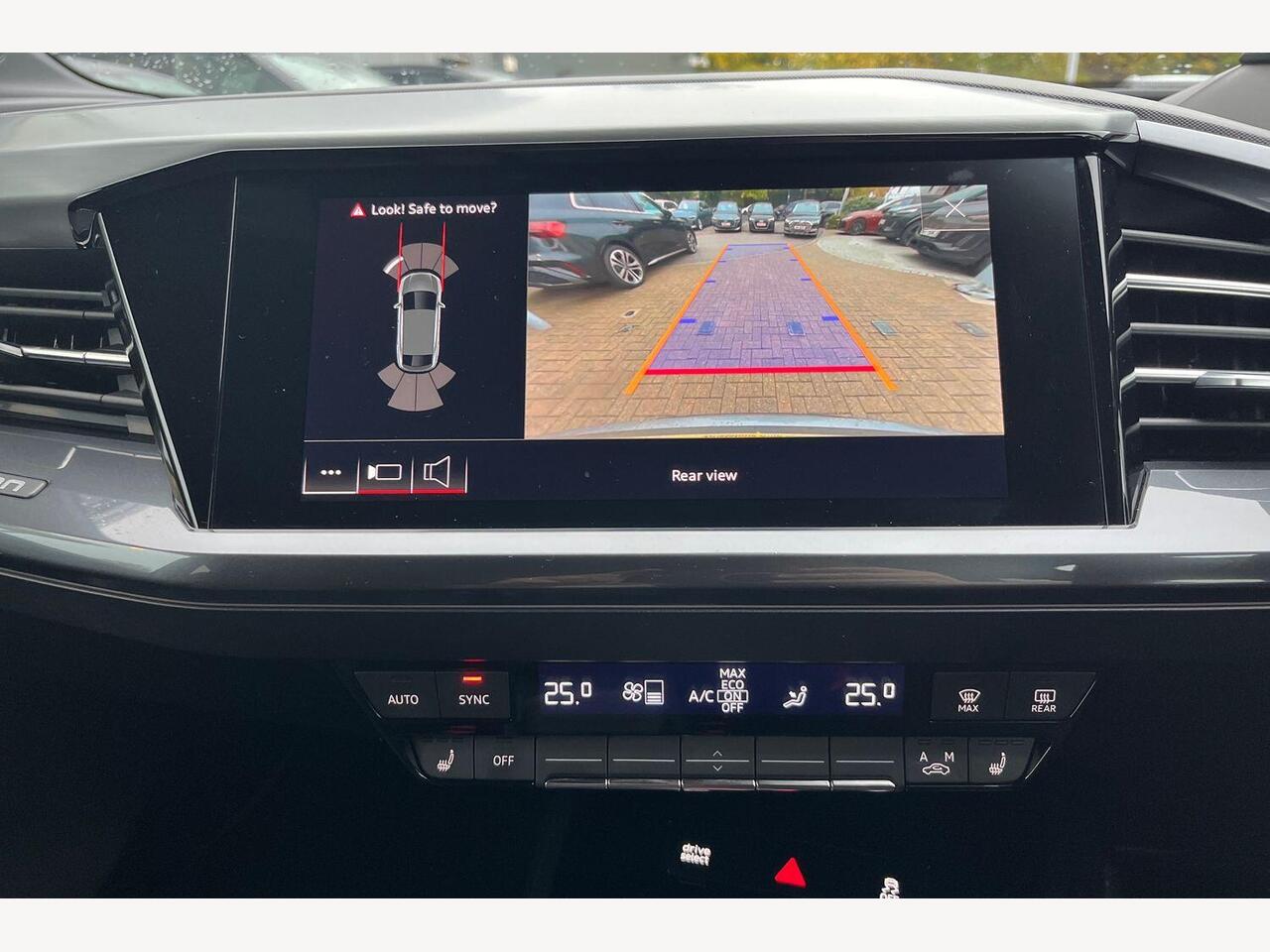 Used Audi Q4 e-tron 2022 for sale - 76674910: Photo 13