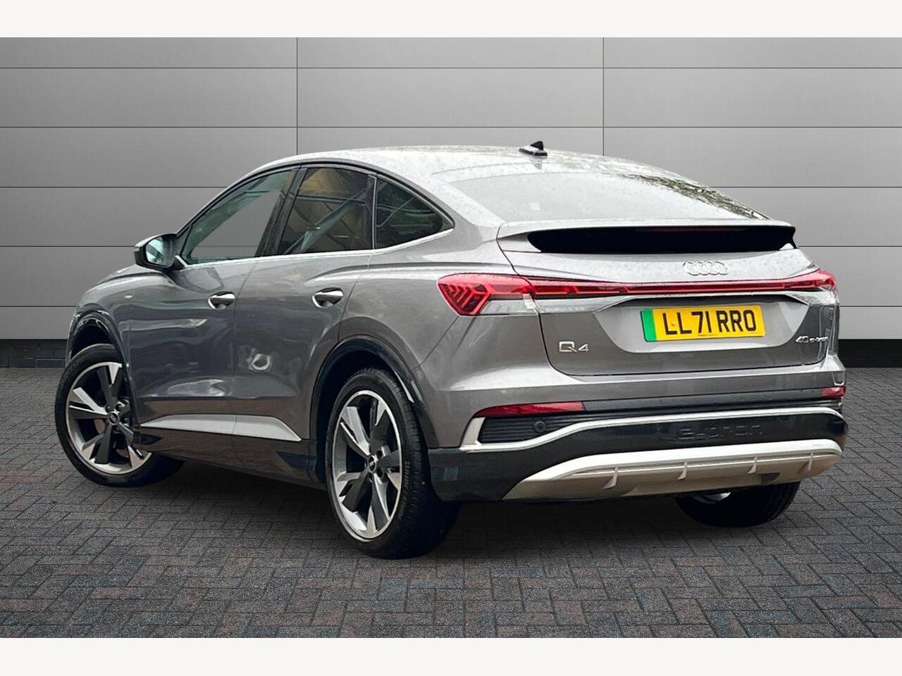 Used Audi Q4 e-tron 2022 for sale - 76674910: Photo 3