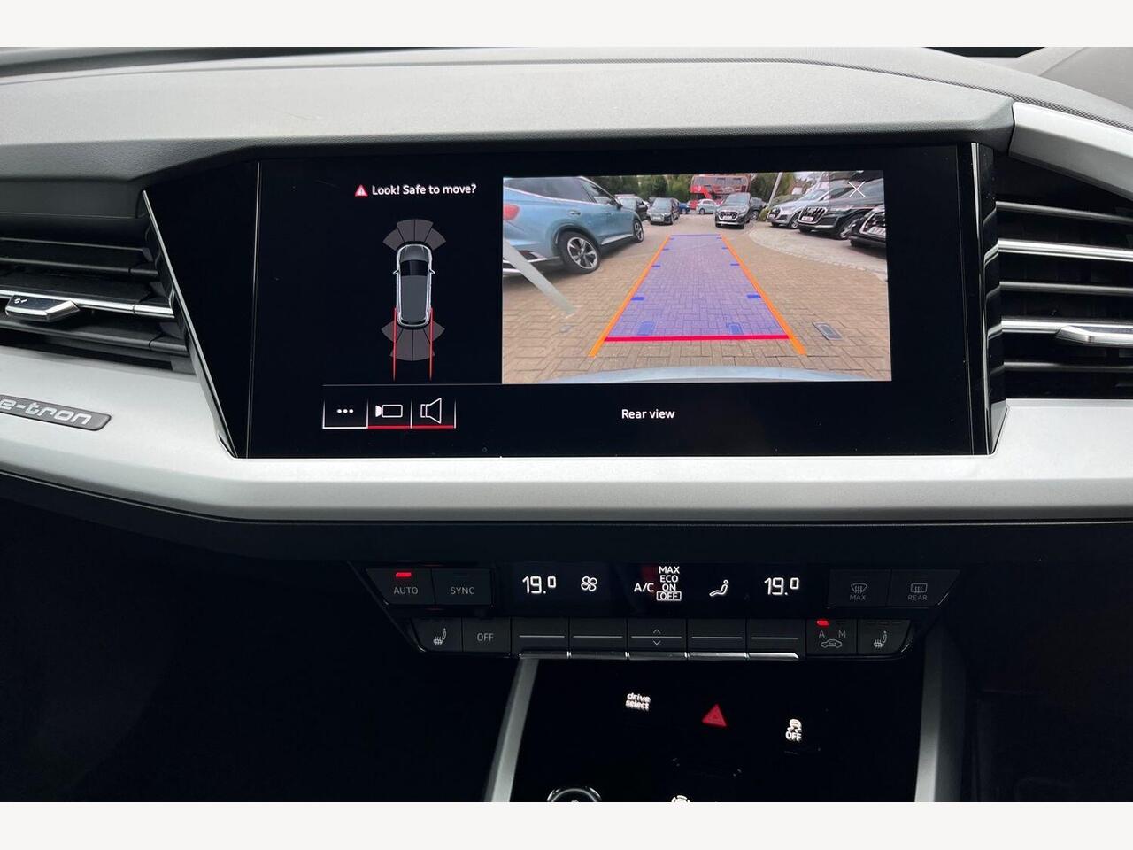 Used Audi Q4 e-tron 2022 for sale - 78183315: Photo 21