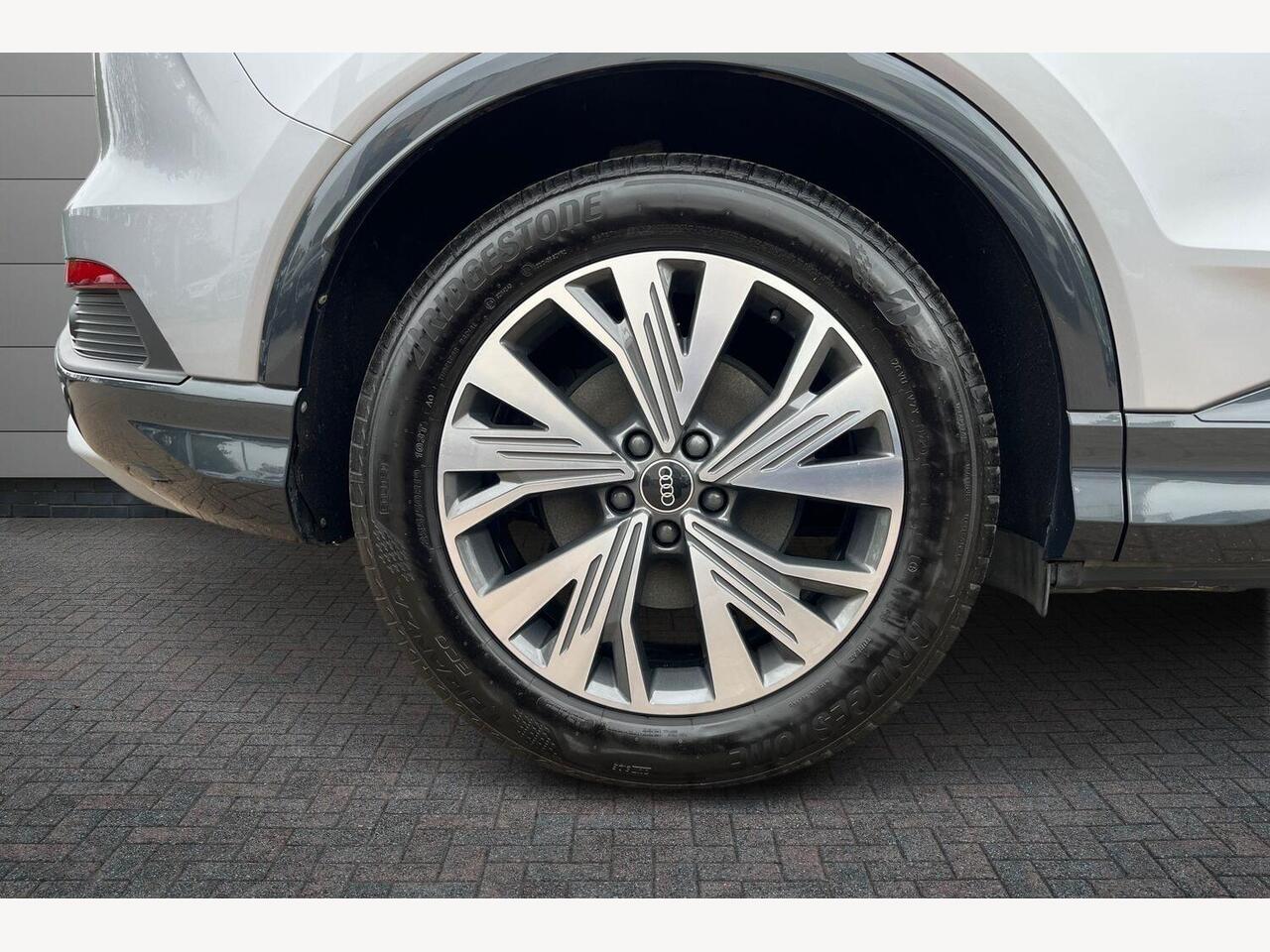 Used Audi Q4 e-tron 2022 for sale - 78183315: Photo 5