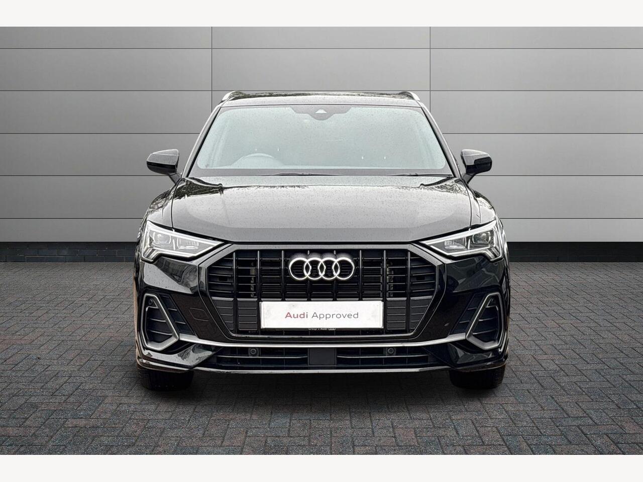 Used Audi Q3 2024 for sale - 76900146: Photo 10