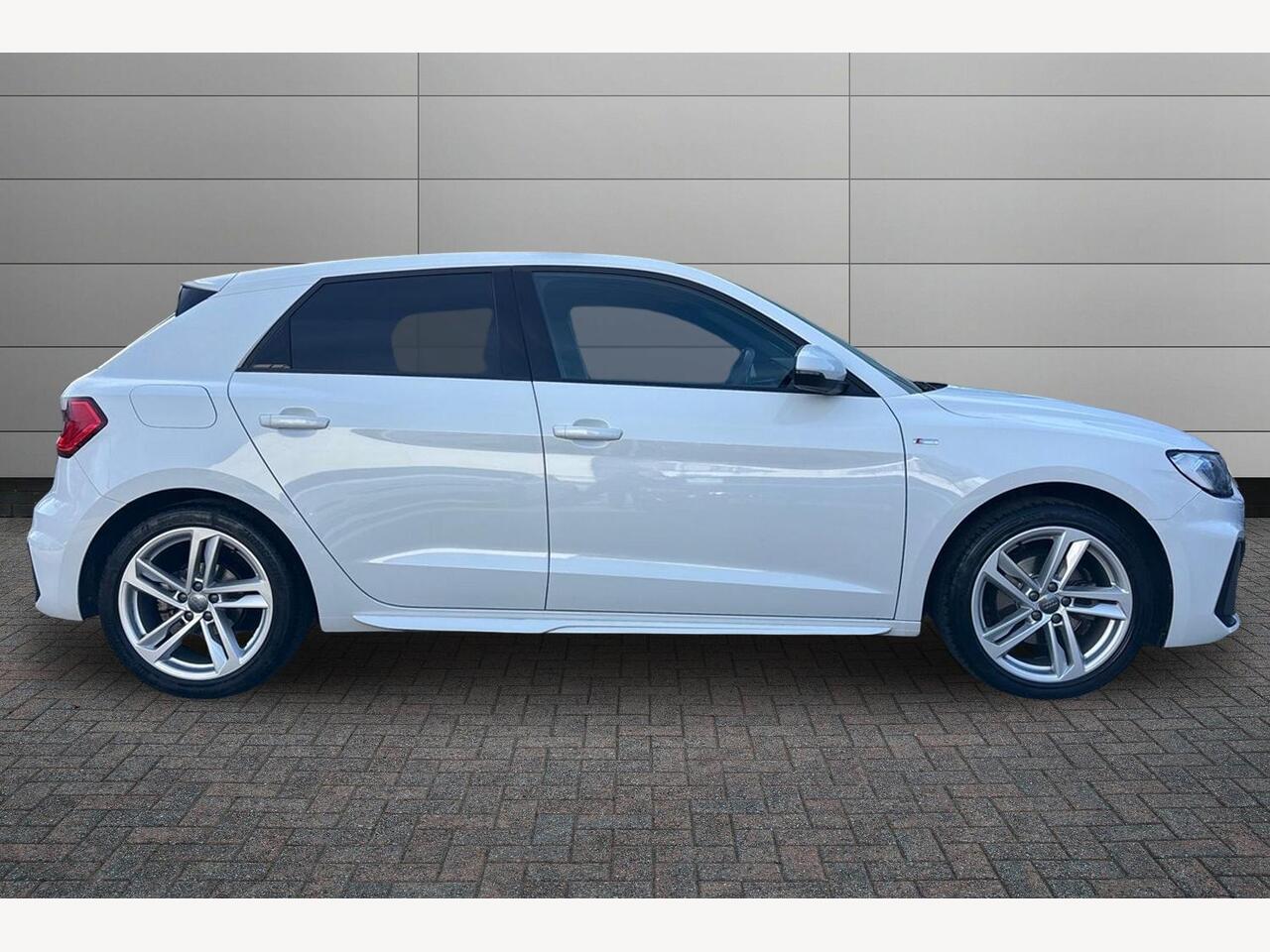 Used Audi A1 2020 for sale - 77770910: Photo 4