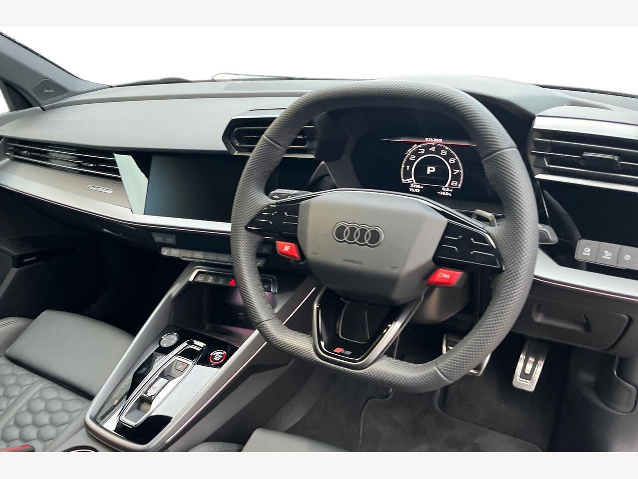 Used Audi RS3 2025 for sale - 76679367: Photo 6